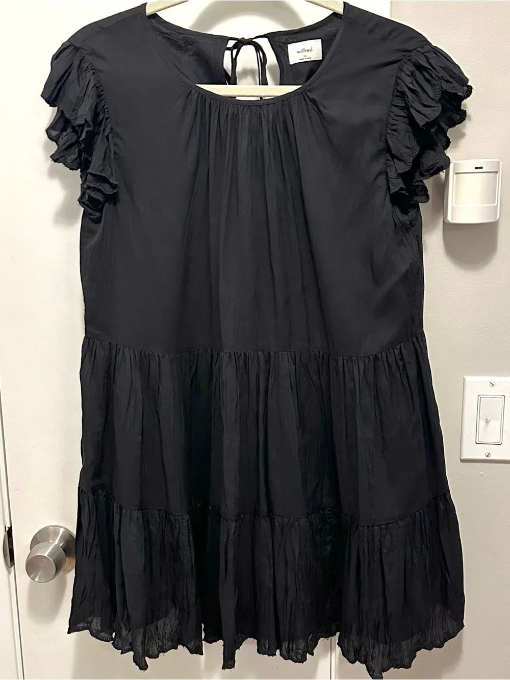 Aritzia Wilfred La Boheme Sidonie Ruffled Scalloped Tiered Mini Dress Black XS